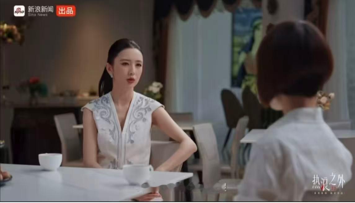 佟丽娅不会弹钢琴但会教钢琴谁被佟丽娅这个冷知识惊到，不会弹钢琴但是听力超强，教学
