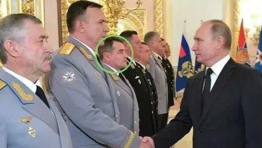 凤凰新闻【中将陨落在莫斯科，一个危险的信号】对俄罗斯将军们来说，这是一个不眠之夜