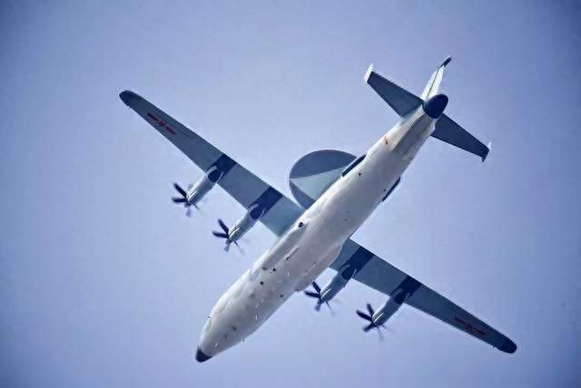 广德空难：四十条命换来的中国预警机