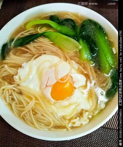 当个领导架子太大咧，你越做作我越不巴结你。

在公司，大家都叫x总，但我从来没这