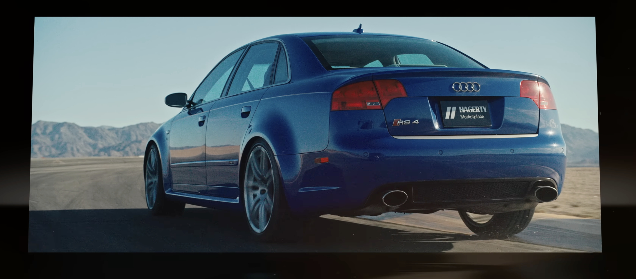 奥迪RS 4轿车，真帅！（Hagerty节目截图） 