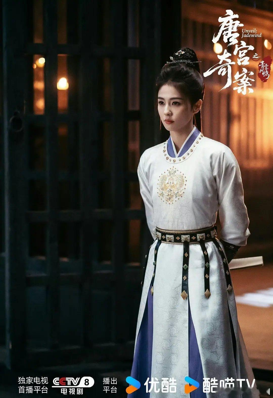 白鹿挺漂亮的为什么老是有人嘲笑她的颜值啊难道真的是各花入各眼嘛