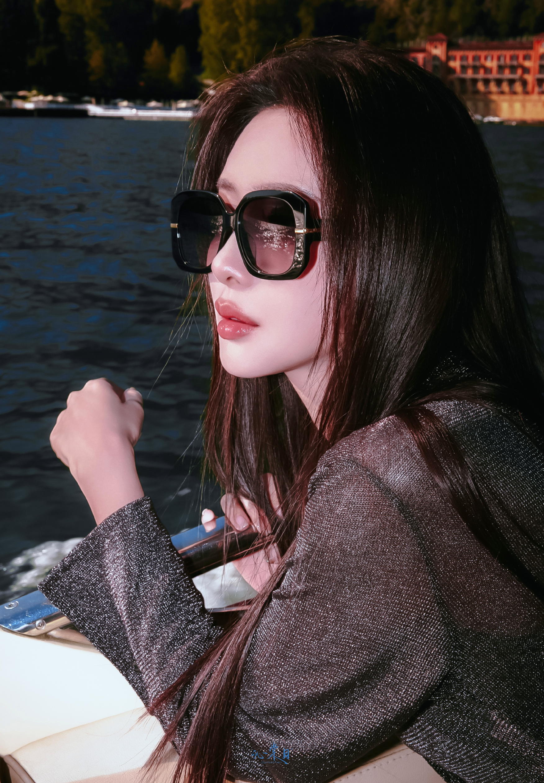 孟子义 碧海游艇，氛围感拉满✨又美又飒   孟子义孟子义十月有综艺录制