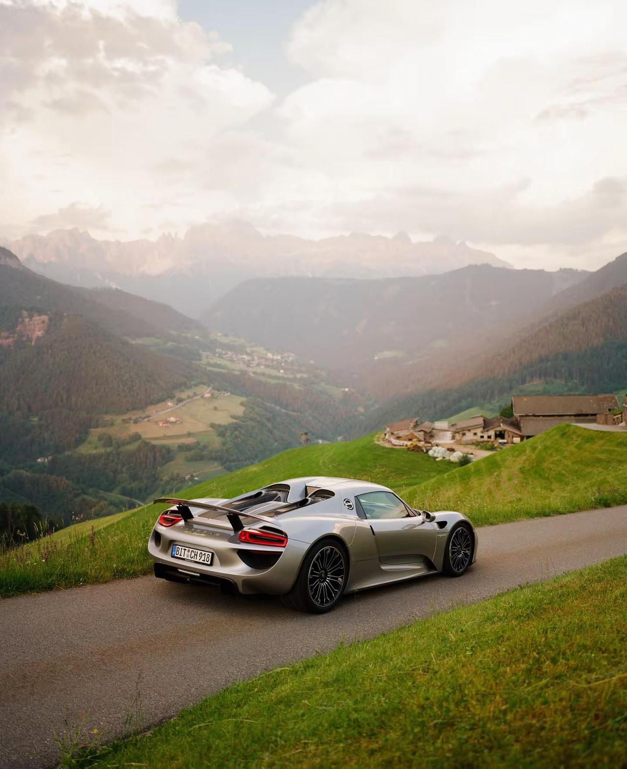 🏞️。Porsche 918porsche