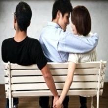 女老板暗示出轨，导致公司损失超百万，真相令人震惊。

李然是一家中型科技公司的项