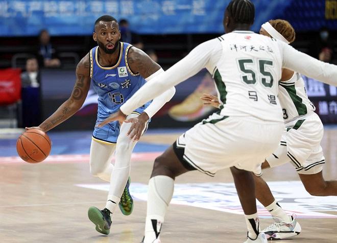 主场力克同曦男篮，杰曼再次拯救北汽男篮
 
6日晚，北汽男篮在主场以103比89