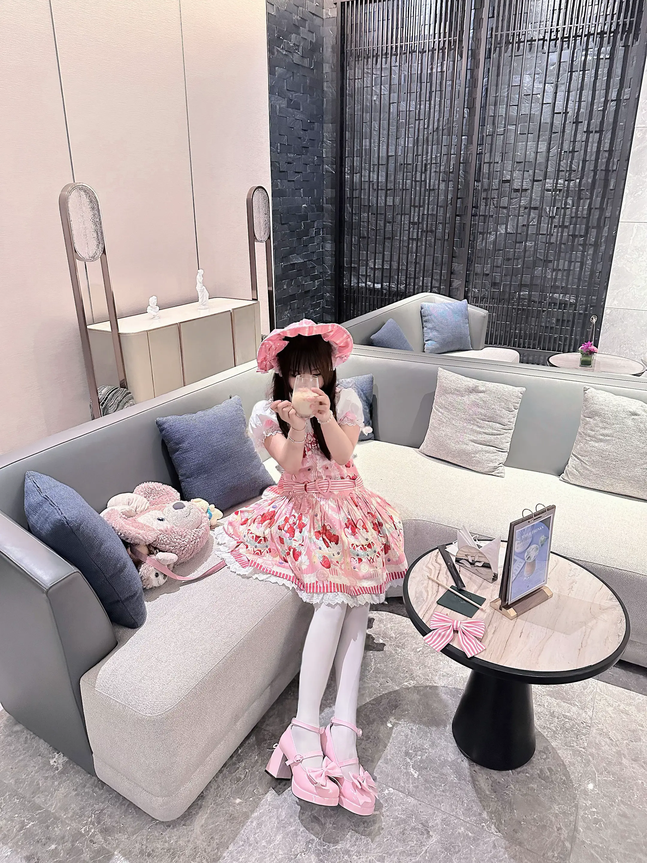 生活不易，鱼鱼叹气