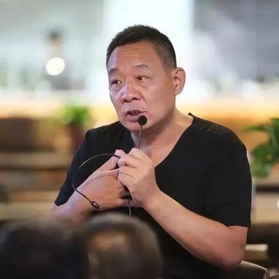 年赚一个多亿的店，说关就关？于东来又给我们上了一课。

许昌胖东来生活广场店，开