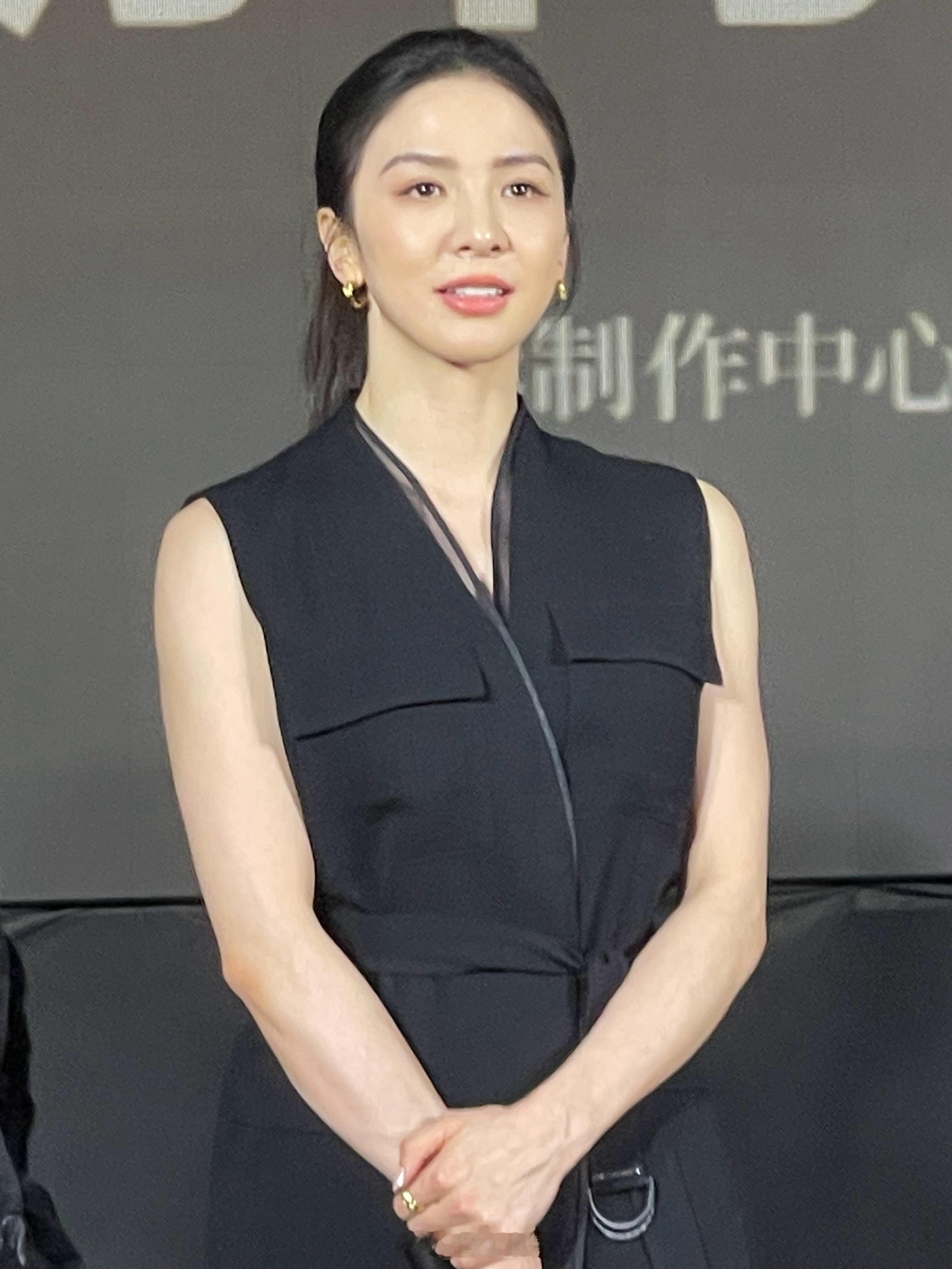 画梦录超前看片会repo 先来波唐诗逸姐姐的爆照，各个角度都很美。跳舞的女孩纸，