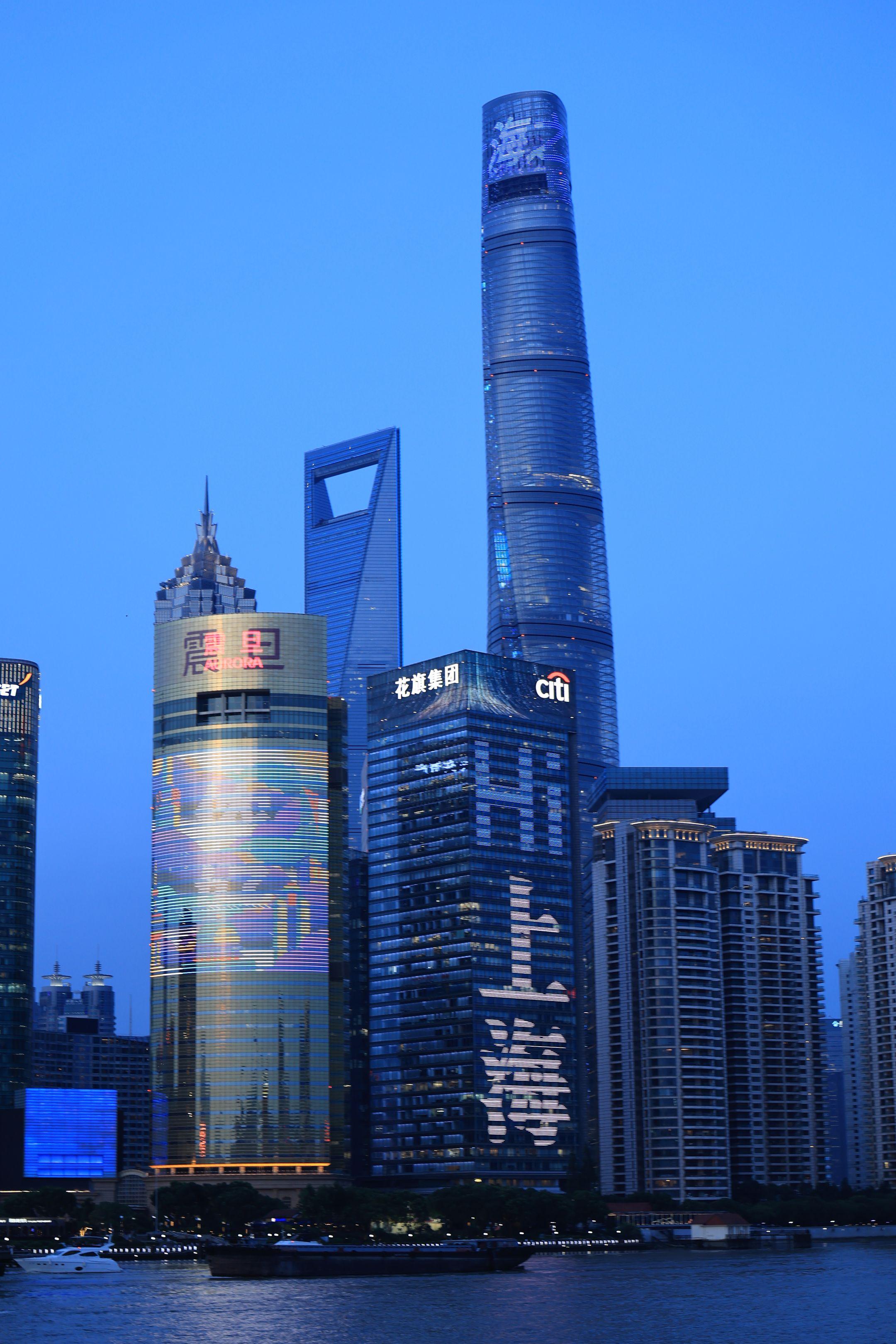 📍Shanghai｜魔都浪漫，永不落幕。为什么来上海，因为SH也是我...