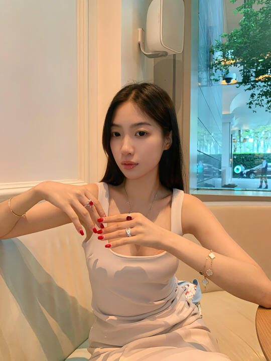 鸽血红还是绝地武士💍