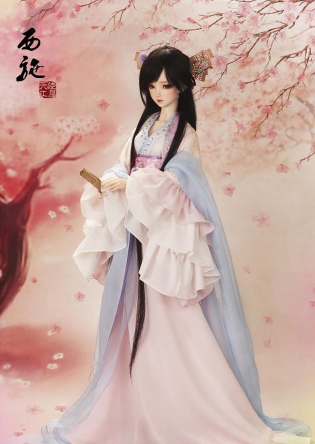 西施，这位千古绝艳的美人，流传千年，成为后世诗文歌赋中的绝世佳人。然而，关于她的