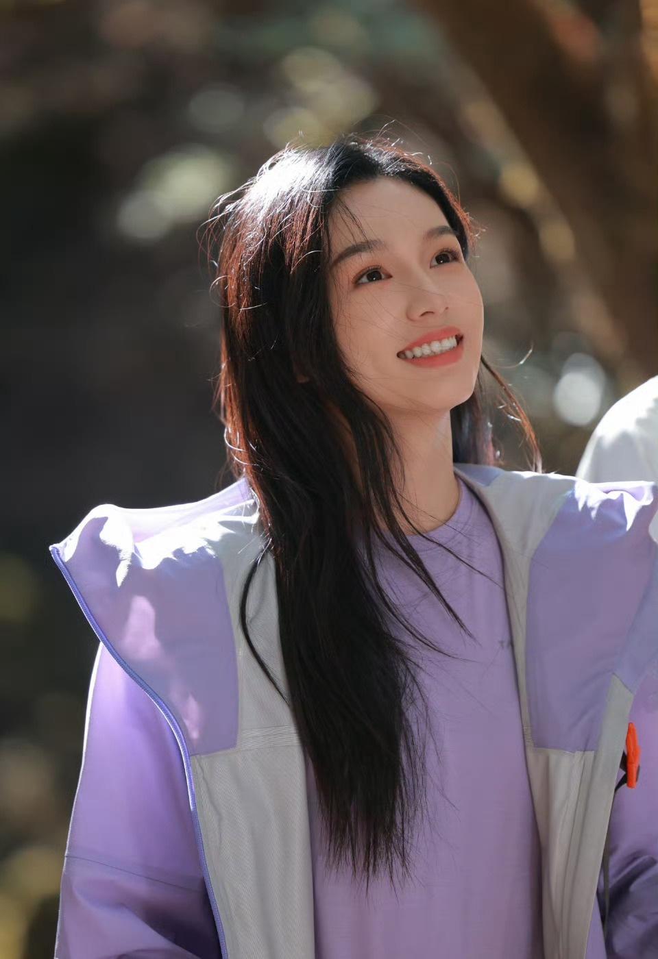 周也 🌟周也你好1983🌟周也夏晓兰
          踹开极品亲戚，改造