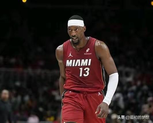 希罗空砍31分！热火118：135不敌步行者，83分先生神奇不再？

还剩下不到