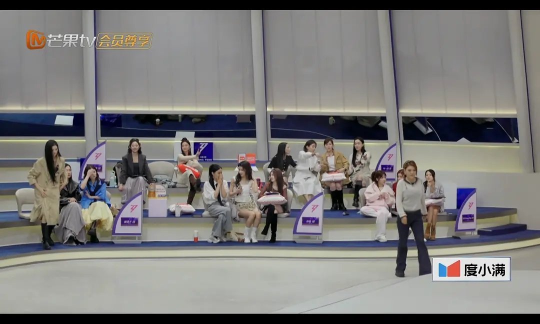 很辛苦了，对姐姐们宽容一点吧🥺 