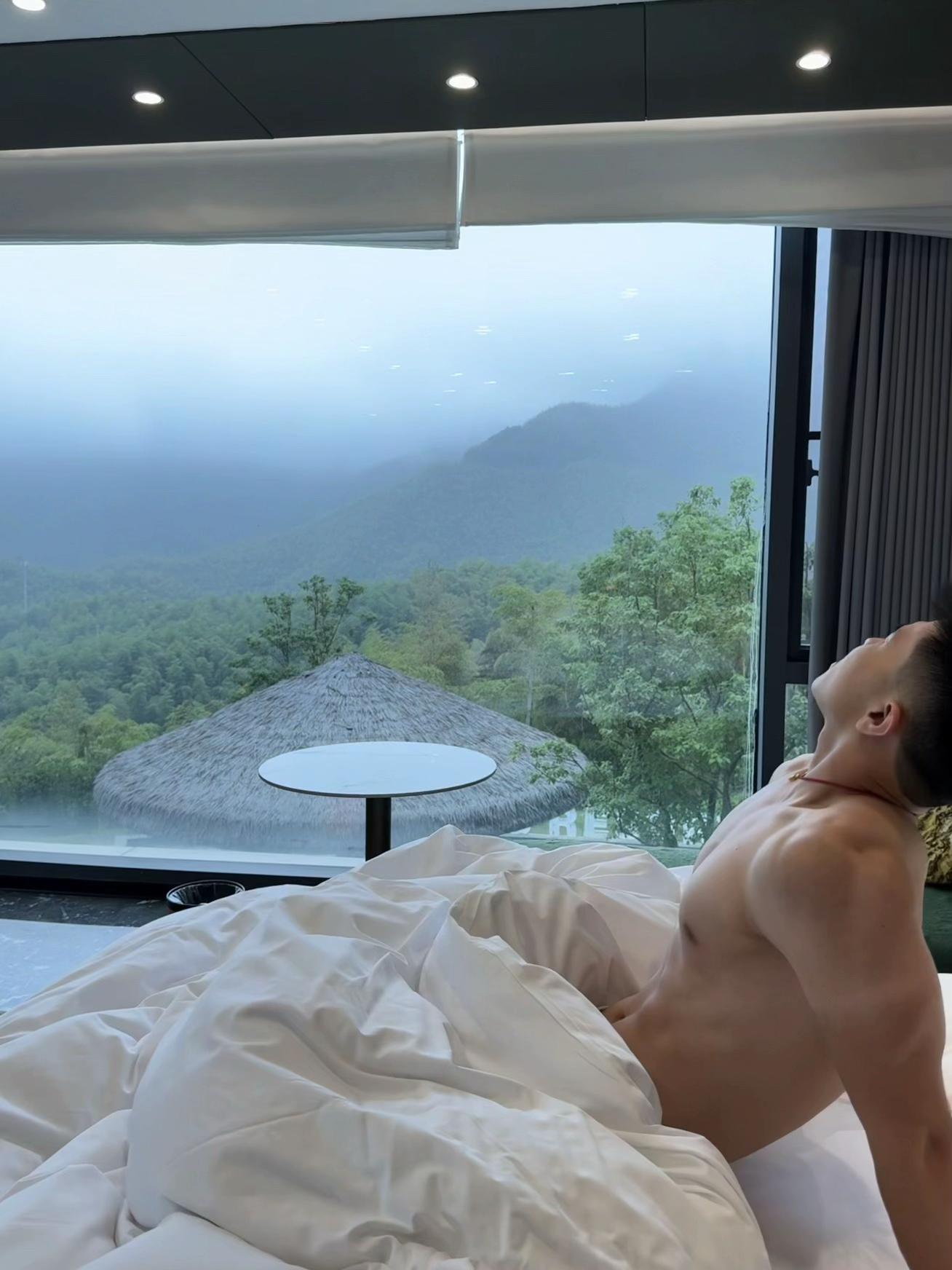 继续回去好好上班咯