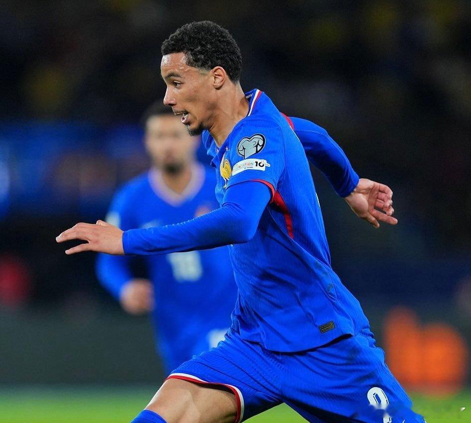 埃基蒂克 vs 乌克兰队表现： 上场时间：23分钟进球：1球 射正：4次射门2次