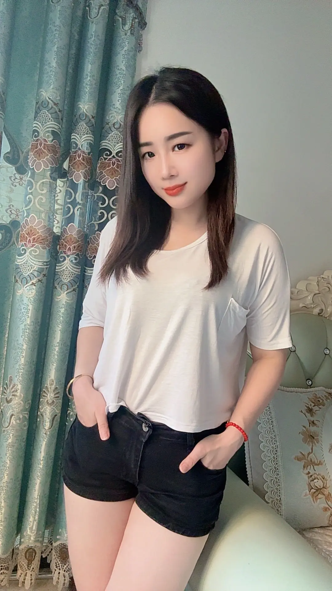 爱我者我惜之负我者我弃之 喝了点酒微醺的感觉刚刚好