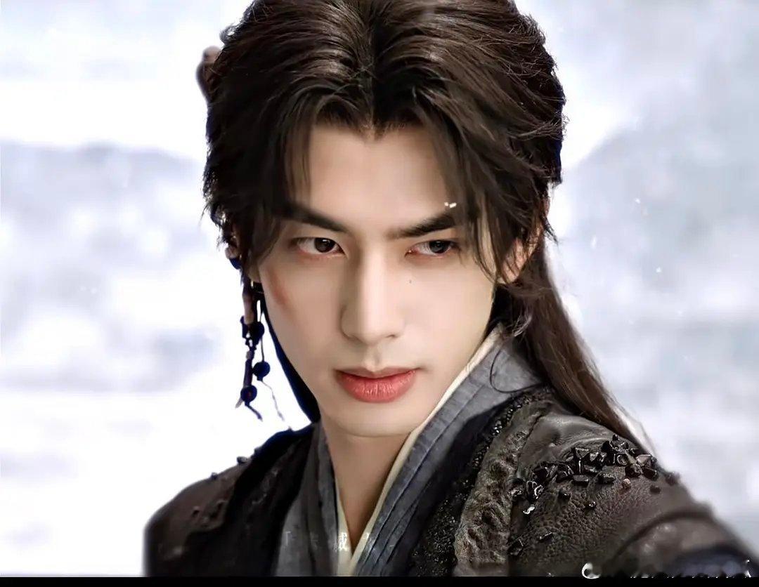 到底是谁?是谁在说宋威龙是古装丑男，这明明很好看啊 ​​​