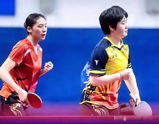 新加坡大满贯赛女双半决赛：
  蒯曼陈熠VS张本美和早田希娜。
  第一局蒯曼陈