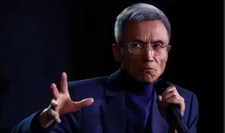 为什么说中国的公知需要一次肃清？回看2011年的经典案例便能一目了然。当年，以《