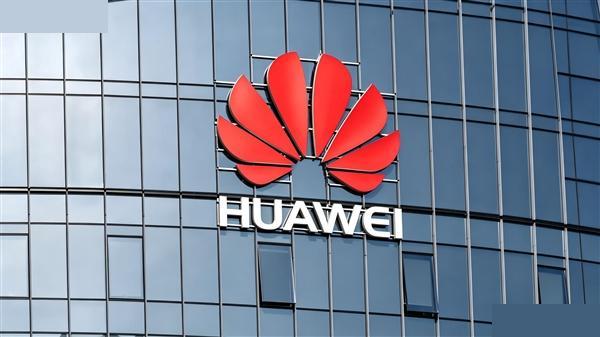 「每部华为旗舰多花1340元：余承东说厂商在硬扛，用户却不买账」
余承东9月29