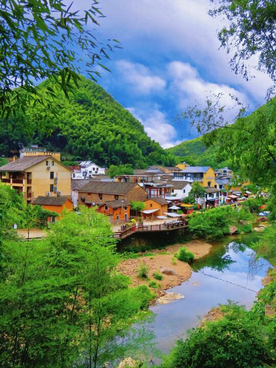 国家地理没骗我，江浙沪这个避暑小城好绝