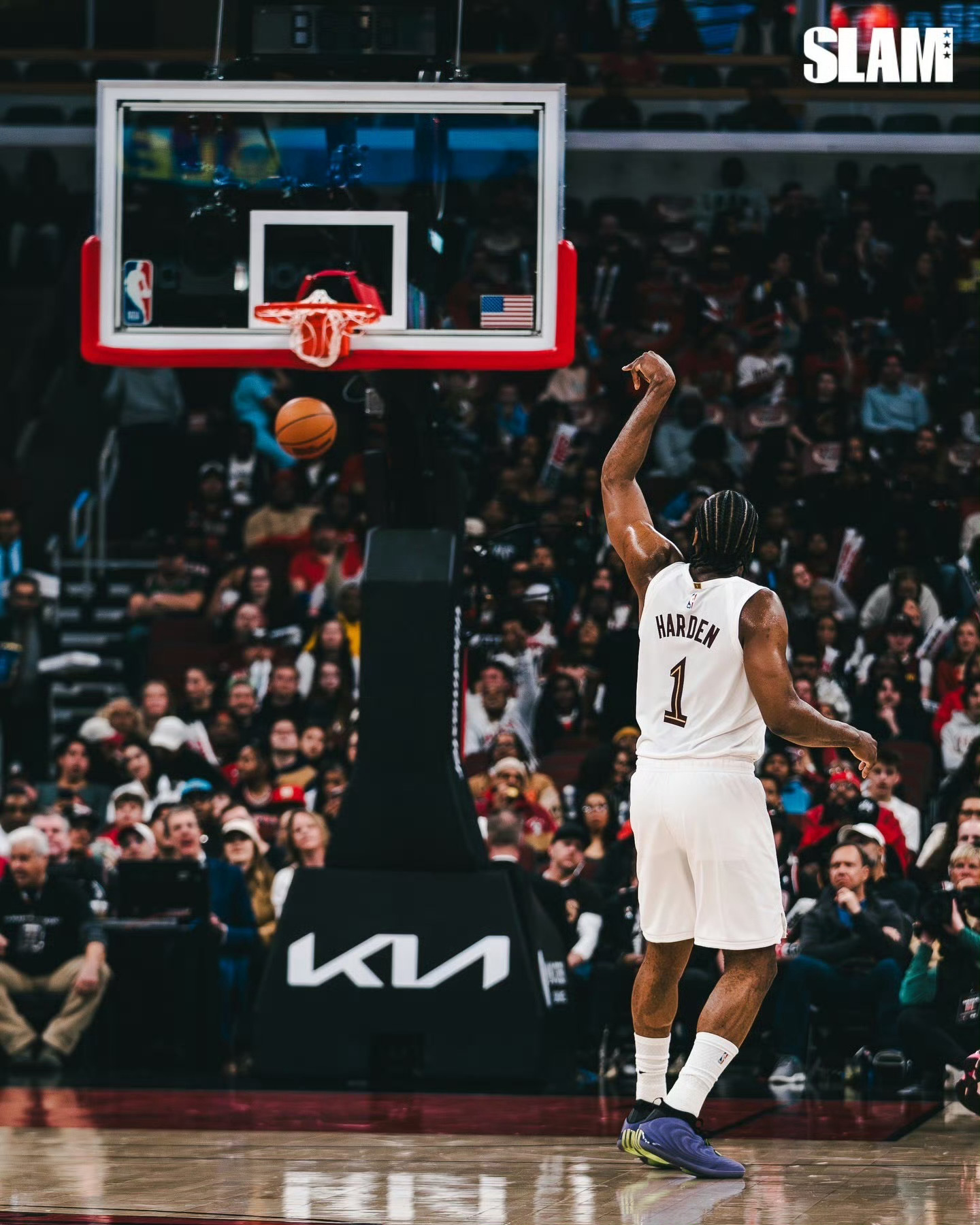 绝招：蛇形刁手骑士克利夫兰骑士哈登nba