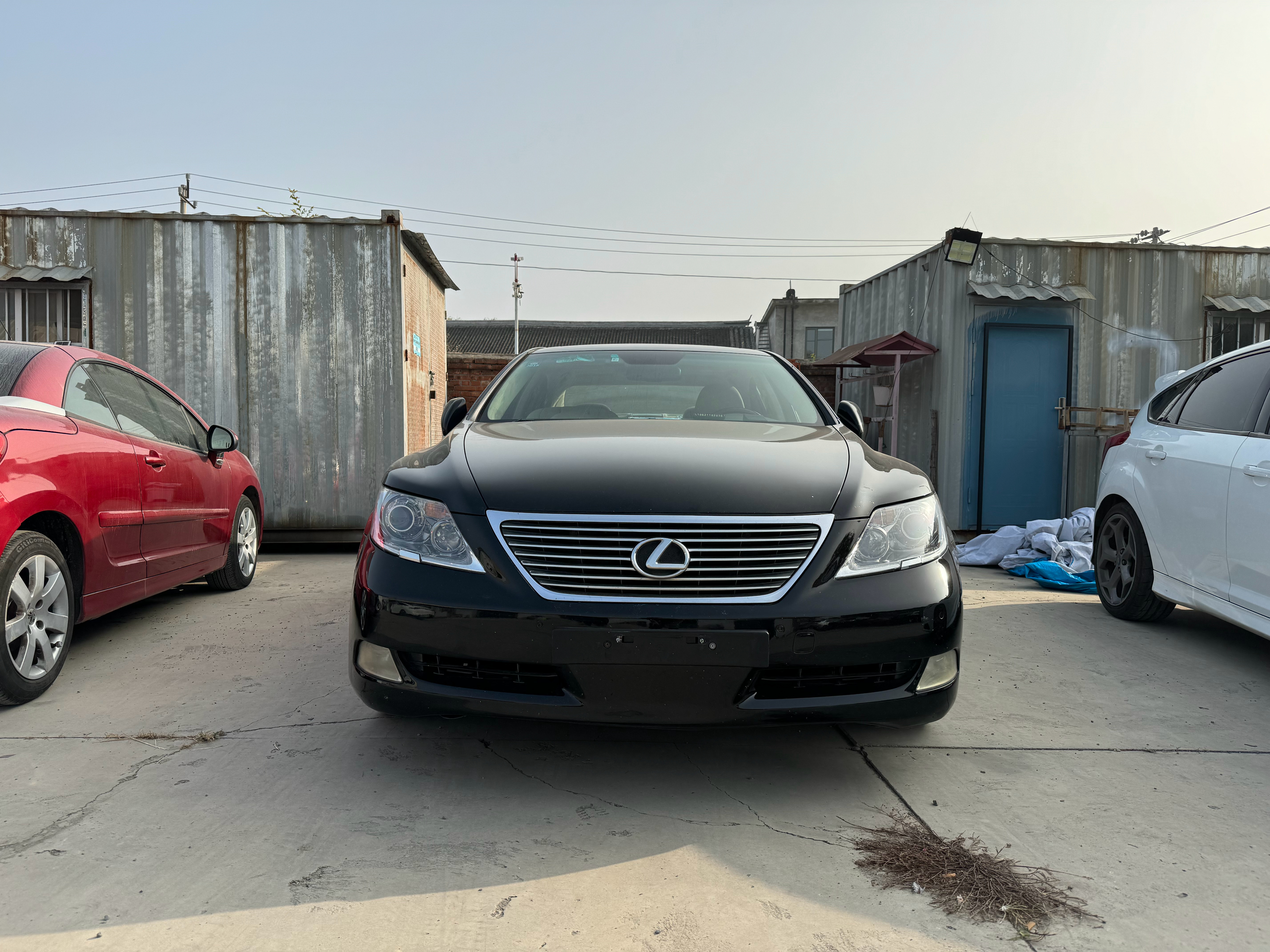 自从有了LS460L，我把我LS400都扔车库一两个月了，今天准备过去搭电，结果