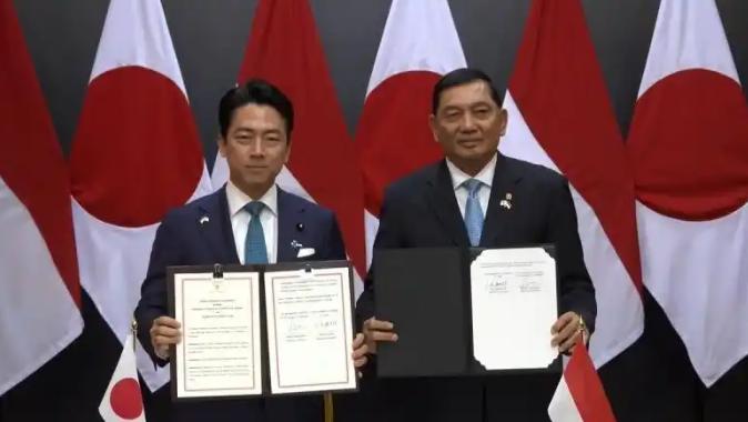 5月6日，亚太地区接连发生两件值得高度警惕的事：

日本防卫大臣小泉进次郎与菲律