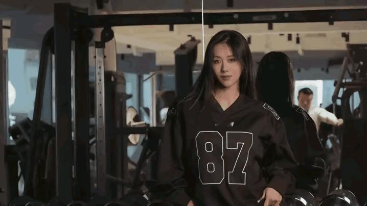 这是练出了肌肉[赞]