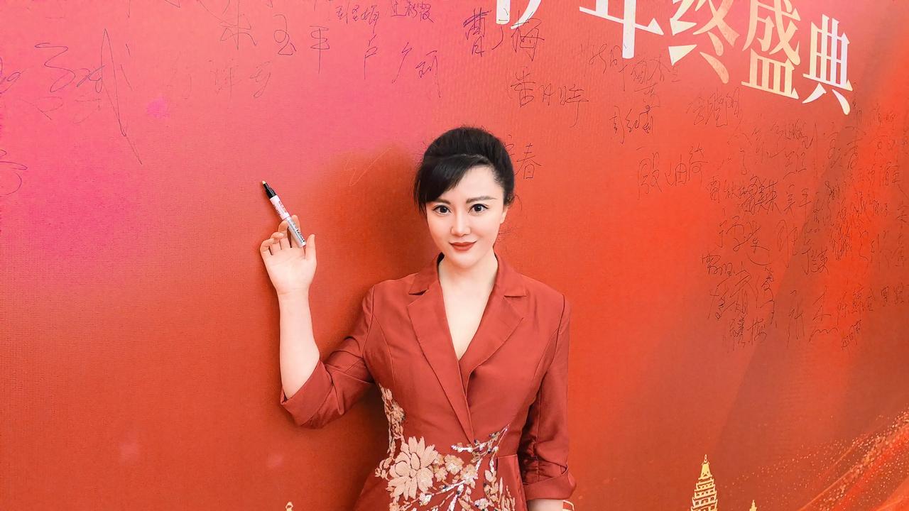 他们说丽江是外遇之都，大理是恋爱之城。
​我20号在丽江出差，今天在大理出差，怎