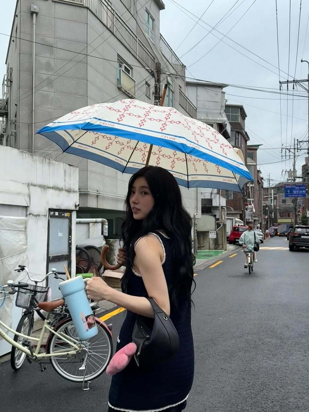 日常照美美的裴秀智 