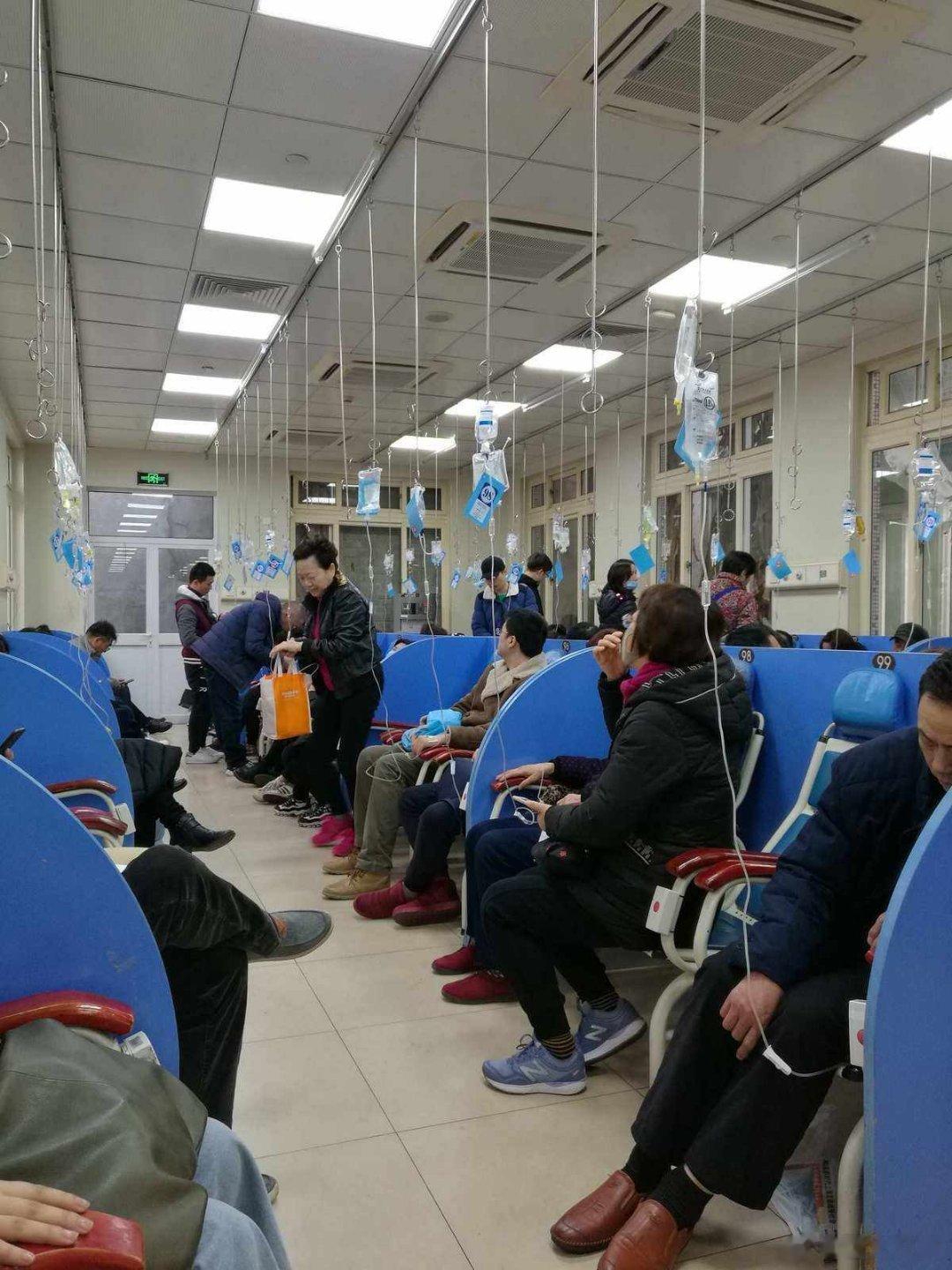 中国缺医院吗？不缺医院！中国缺医生吗？不缺医生！中国缺药物吗？不缺药物！那为什么