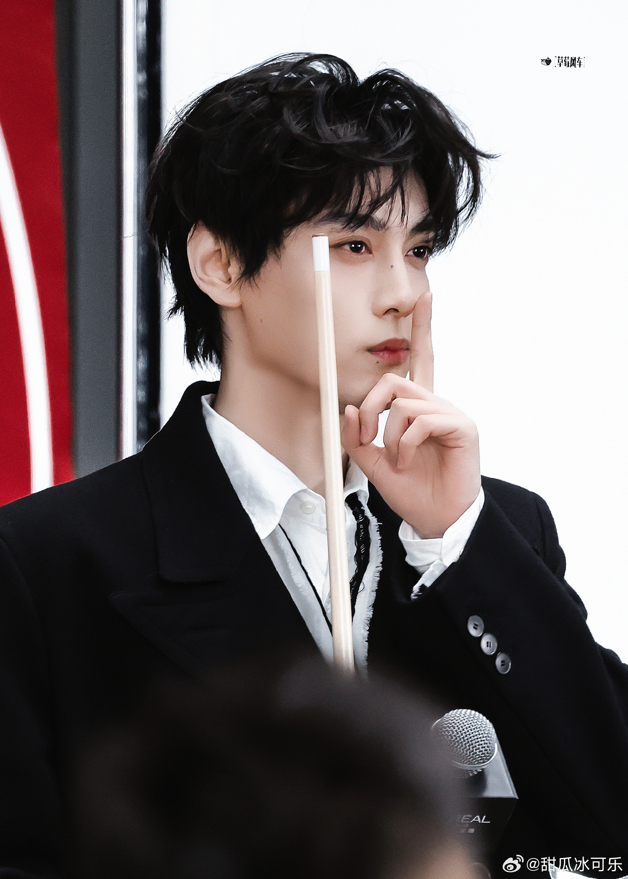 田栩宁 💛向全世界安利田栩宁 “想把每日的温柔和月亮换成一束光 最后将它们化作