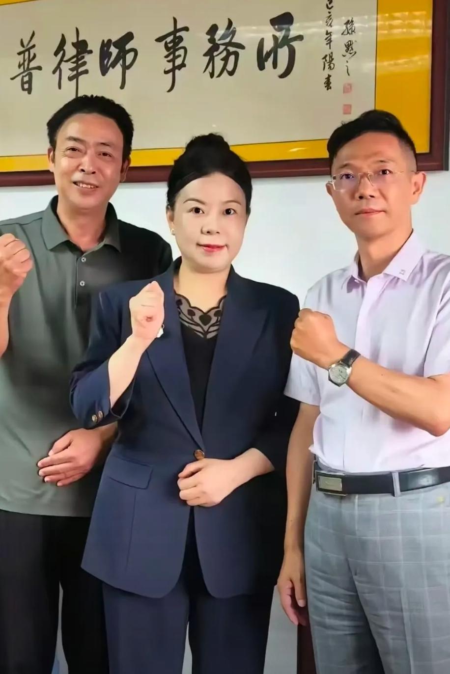 李老师正面回应二八事件

昨天李老师直播时，肯定负责任的告诉大家，二八没有结束，