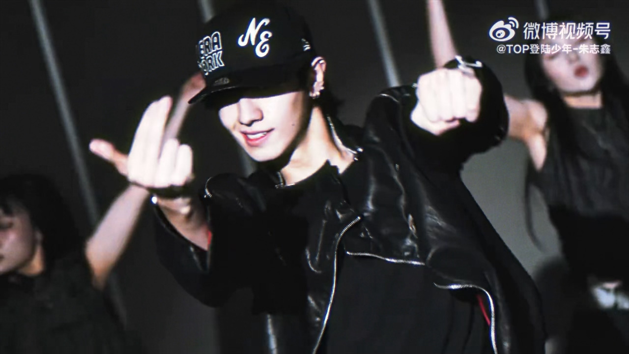 朱志鑫 神之表管不解释🥵🥵🥵朱志鑫跳Rover 朱志鑫神之表管