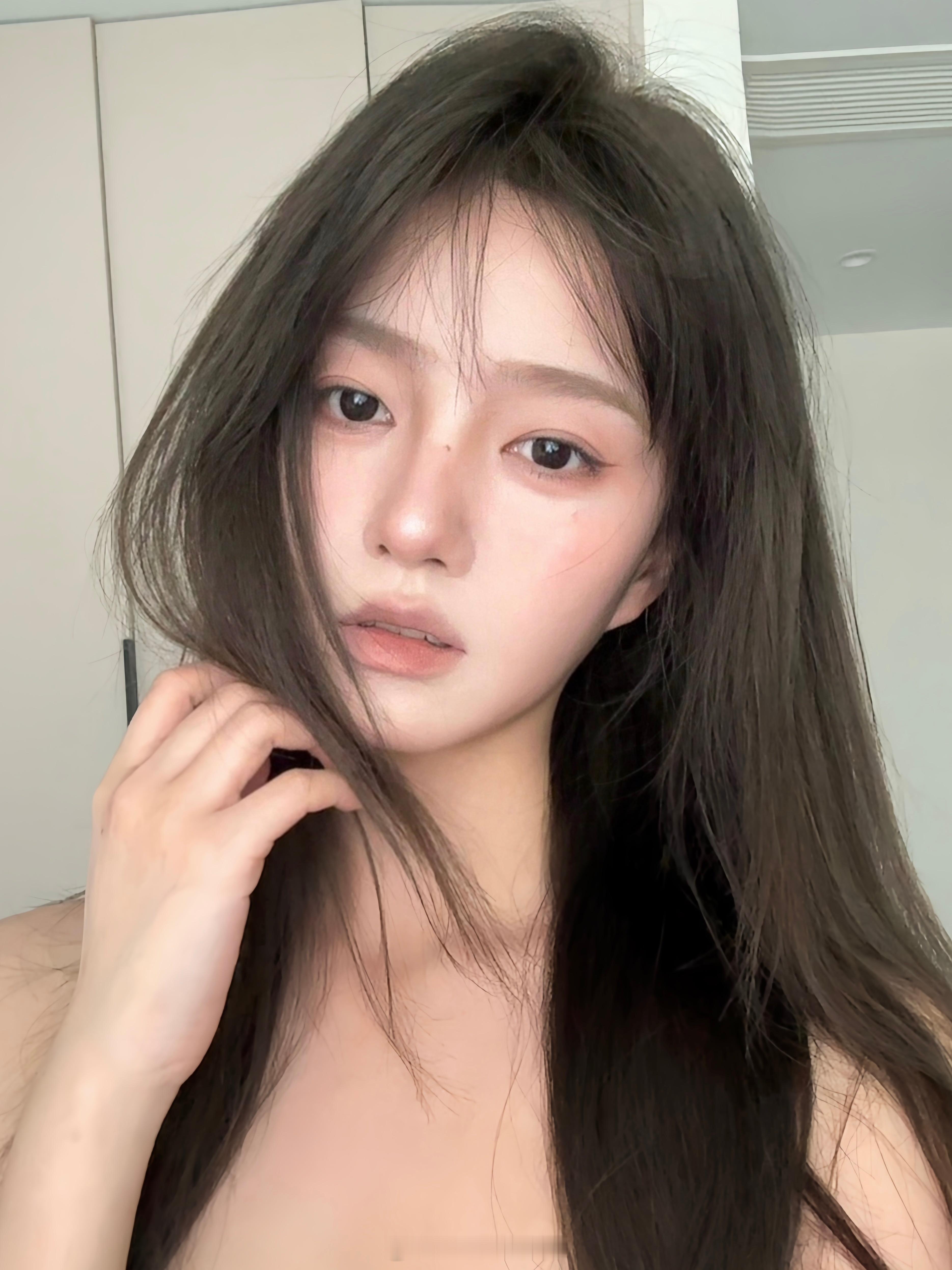 这次微醺冷都女妆教很上镜耶 快来学～～ ​​​