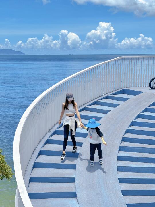 Live图直出❗️这个人少景美的海边真的权威👍