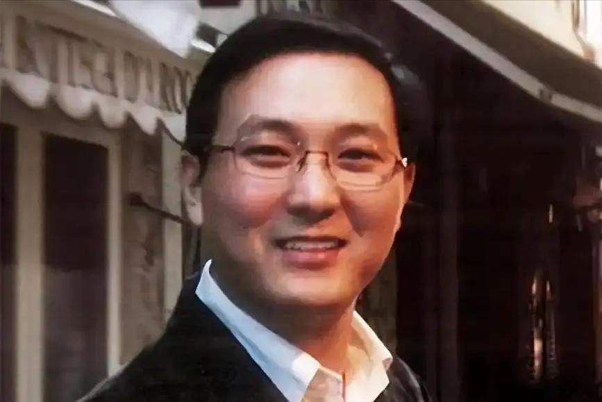 百亿富豪娶央视一姐，五年后连高铁都坐不了。这剧情，编剧都不敢写。

2026年7