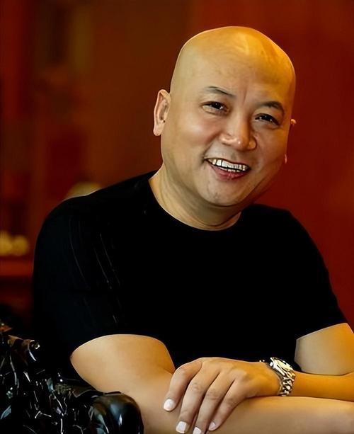 哪有软柿子，前女首富陈丽华去世1个月，“唐僧”迟重瑞现状曝光！
 
很多人等着看