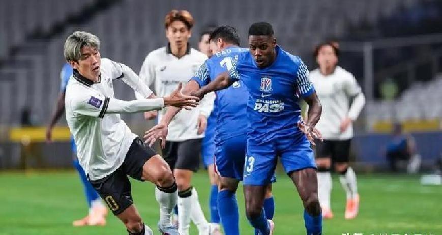 反转！申花队3球被吹原因找到，这次真不能怪亚足联
别怼裁判了！申花这场是自个儿栽