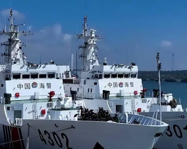中国海警手下留情，并没有把他的脑袋开瓢，但他却因祸得福，在中国海警的全程监管下，