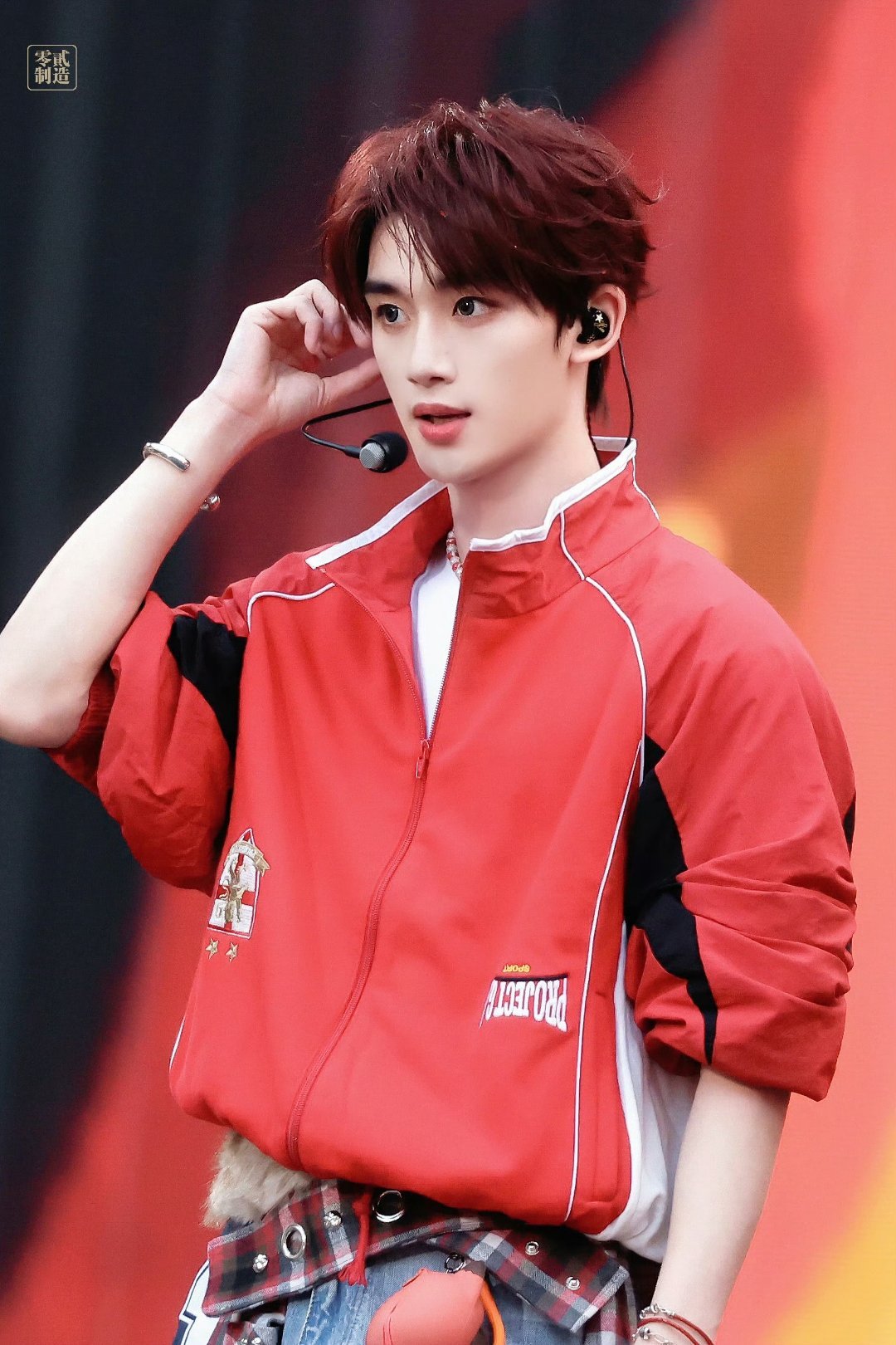 时代峰峻TF家族新音演唱会，爱豆直拍——❶第一二排:《时代少年团》，丁程鑫，宋亚