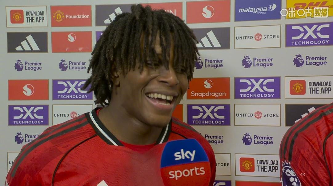 曼联在本轮英超1-0击败纽卡，多尔打进一记精彩的远射破门，收获曼联生涯首球。多尔