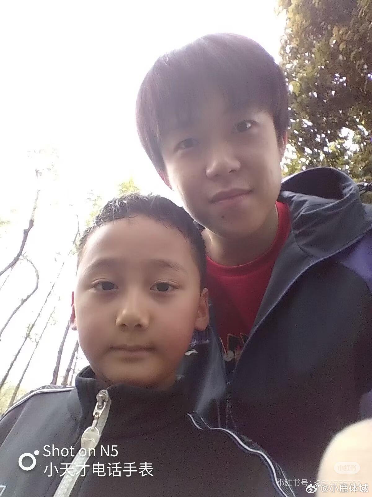 乒乓球这是什么视角的王楚钦小天才视角，好可爱。好萌的视角 