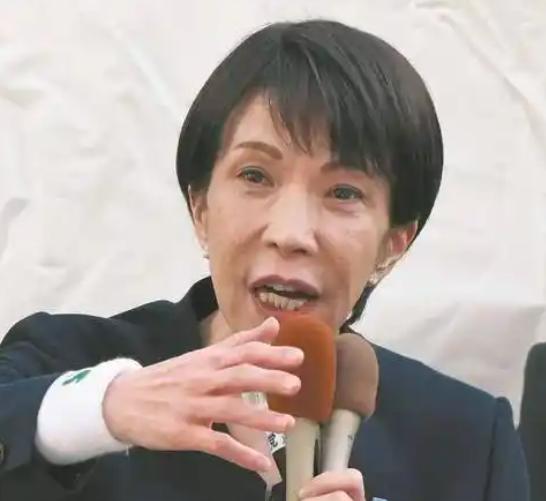 中日两国刀都亮到一半了，说真要动手，可绝不是吓唬人！但中国必须拎得清：一旦开打，