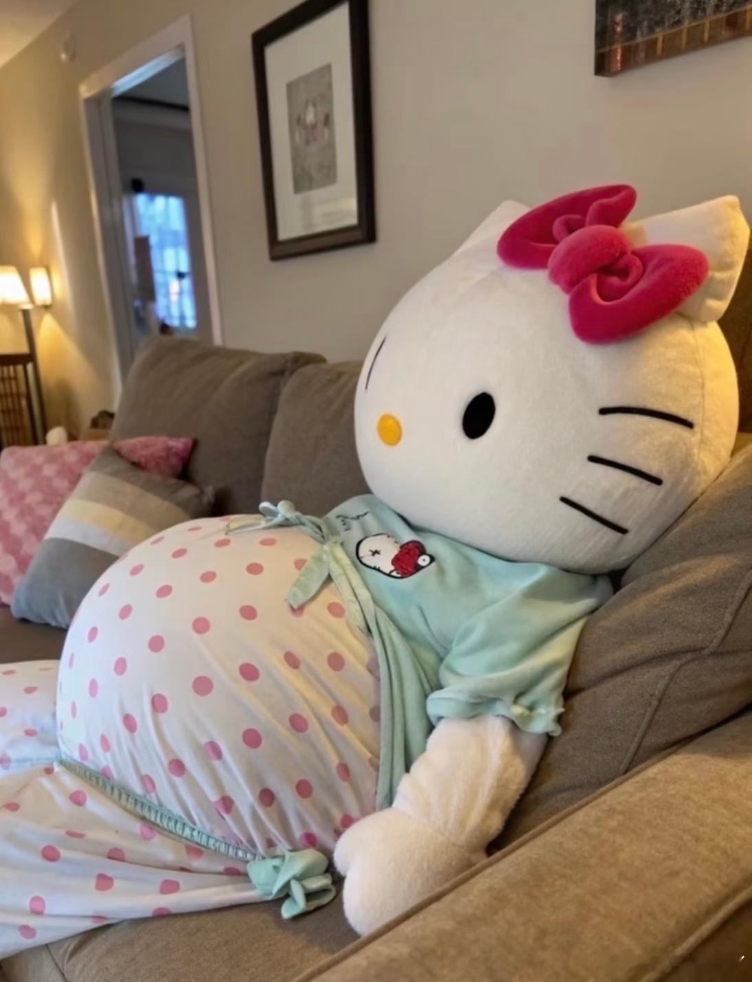 孕期真是好容易热🥵我妈：不要天天吹空调于是我一下午没开👇我妈：你脸怎么这么红