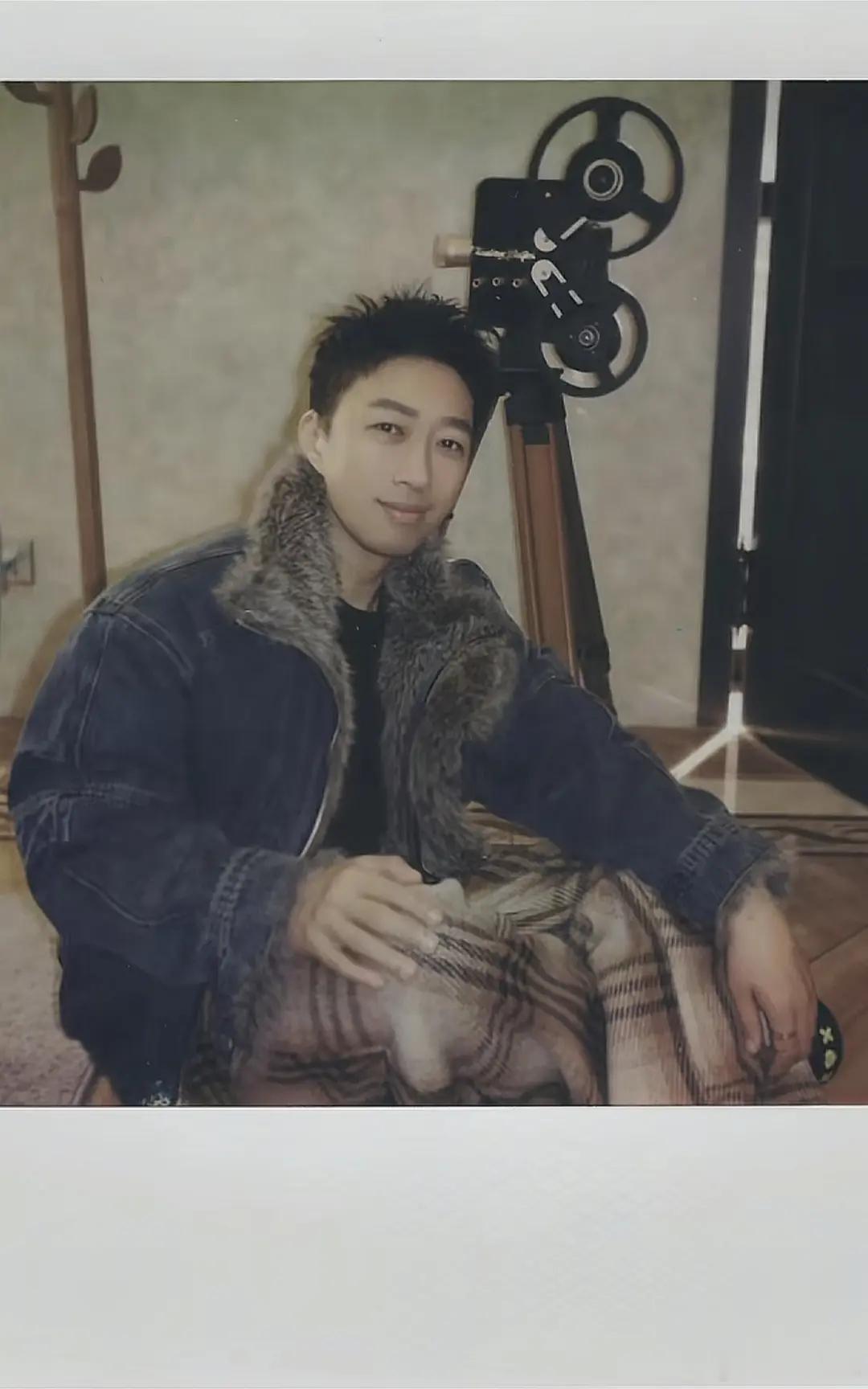 这个世界又浪费了4张撕拉片