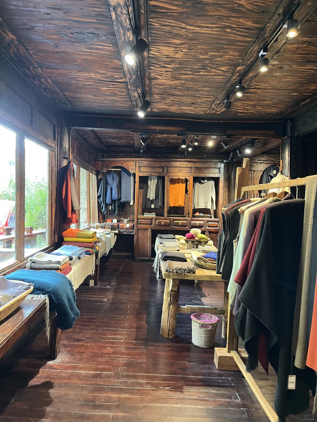 香格里拉 | 有意思的手工艺品小店分享